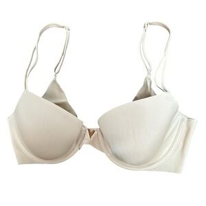 Victoria's Secret Elegant Cream Underwire Bra, 32D